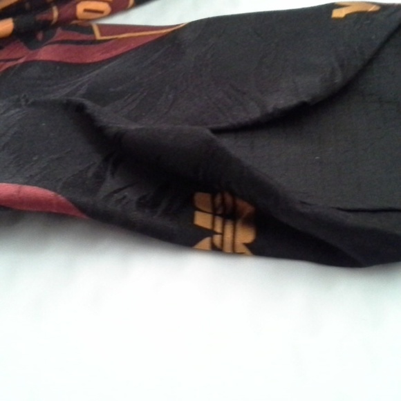 |SOLD|Vintage UT Vols Silk Neck Tie *HOST PICK* - Picture 3 of 6